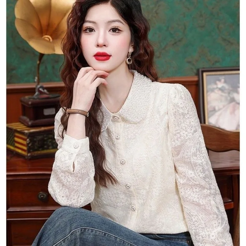 

French Beaded Small Fragrant Doll Collar Lace Shirt New Spring Temperament Long-sleeved Shirt Top