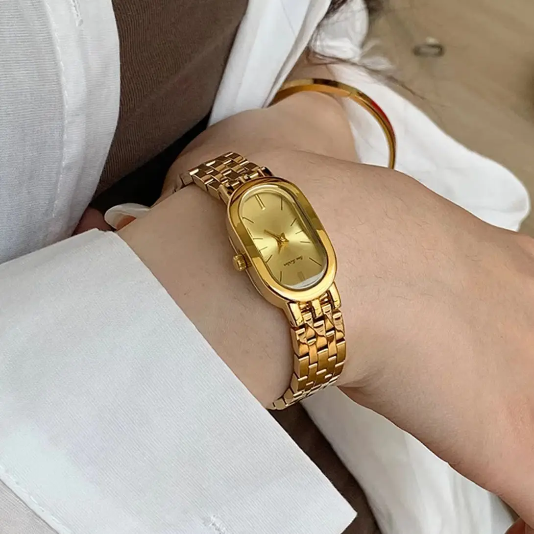 

Elegant Minimalist Women's Watch with Retro Oval Dial Steel Strip Small Gold Watches Luxury Waterproof Quartz Women's Watch Gift