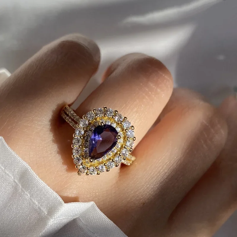 

MDL Moissanit1 style Teardrop Purple Multi-Setting Imitation Moissan Ring Thick 18K Gold-Plated Jewelry