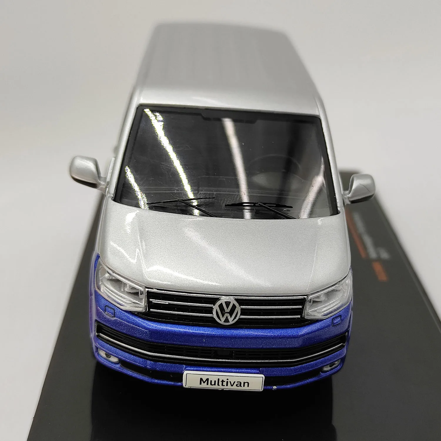Diecast IXO 1/43 Scale2017 Volkswagen T6 Multifunzionale In Lega Da Collezione Giocattolo Regalo Souvenir Display Ornamento