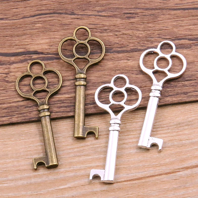 10pcs Wholesale 2022 New 17*42mm Metal Zinc Alloy Key Charms Fit Jewelry Hollow Pendant Makings DIY Handmade Craft