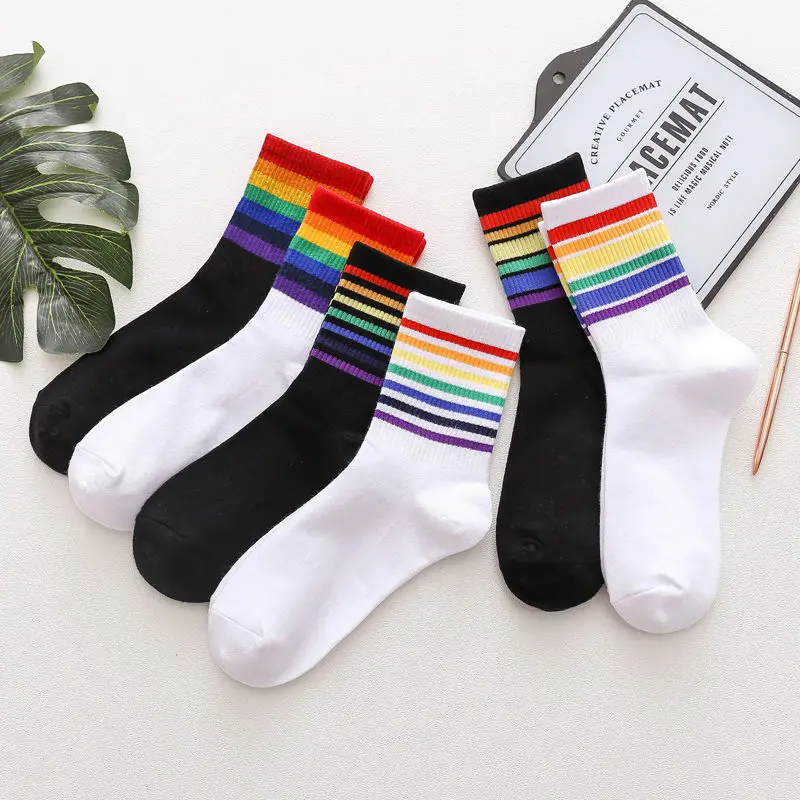 New Fashion Casual Colorful Striped Mid-calf Sports Socks Cotton Breathable Socks Outdoor Running Cycling Socks Basketball Socks