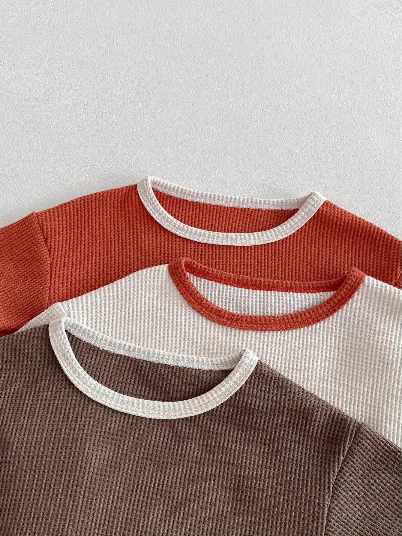 Summer Kids Waffle Tracksuit Boy Girl Children Thin Cotton Short Sleeve Tops + Shorts 2pcs Baby Casual Comfortable T-shirt Suit
