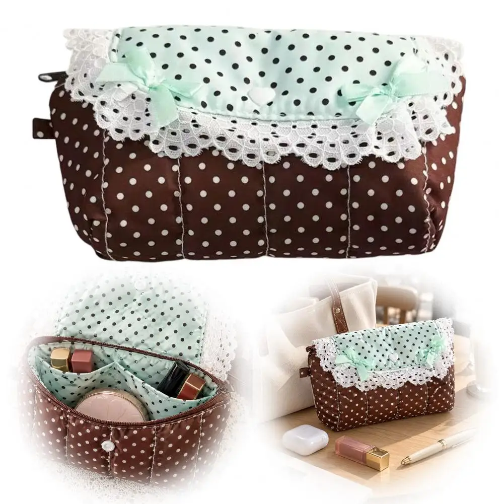 Quilted Cosmetic Pouch for Makeup Soft Cotton Padded Commuter Bag Polka Dot Lace Quilted Storage Bag Retro Style Compact