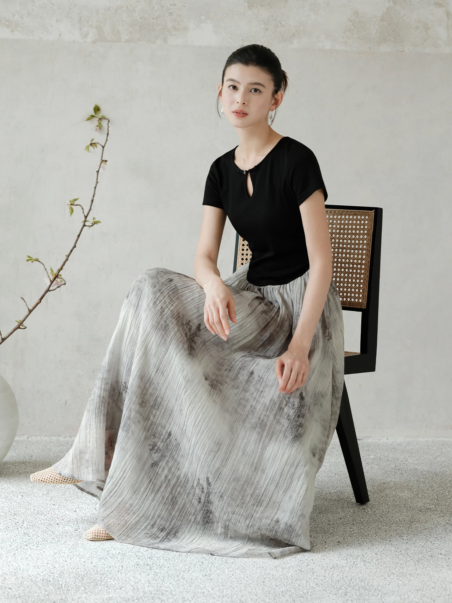 

Новое китайское женское летнее платье 2025 года с вырезом-каплей, в стиле пэчворк, класса люкс, с пуговицами, из смесового хлопка