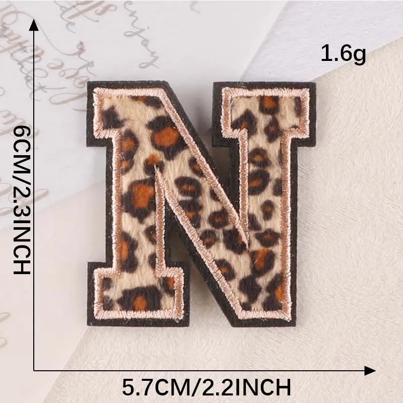 A ~ Z Engels Alfabet Letters Badge Patches, Luipaardprint Applique Borduren Ijzer op Stickers voor Kleding, DIY Naam Kledingstuk