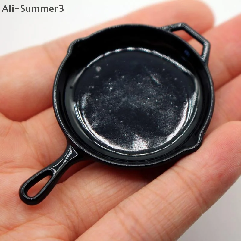 (YY) 1 pieza 2025 nuevo 1:12 casa de muñecas en miniatura juguetes de sartenes de aleación para casa de muñecas de niños accesorios de decoración de cocina