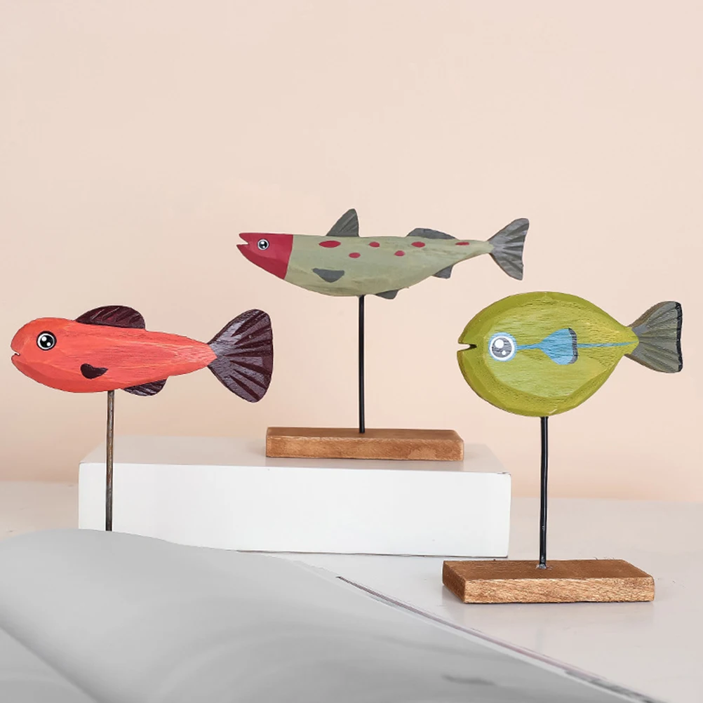 

Wooden Fish nament Christmas Decoration Crafts Adornment Figurines Natural Material Party Supplies