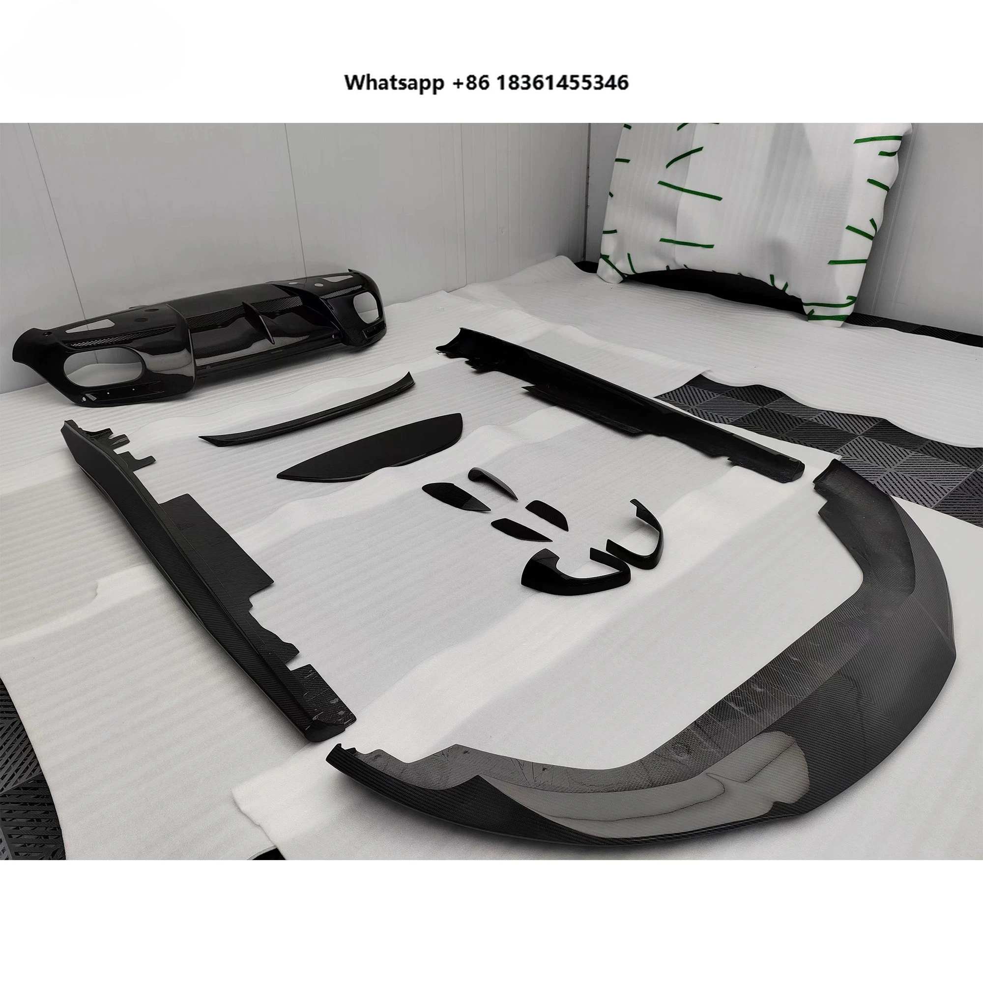 New Arrival Novit Style Dry Carbon Fiber Car Parts Body Kit With Front Lip Rear Diffuser Spoiler for Roma Kit
