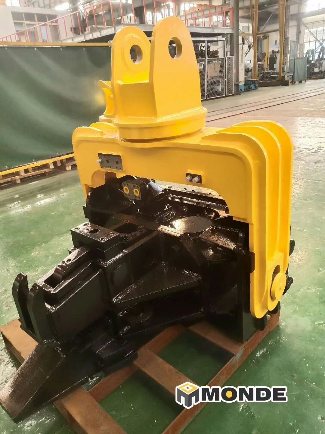 Молоток для экскаватора, привод ворса из листовой стали