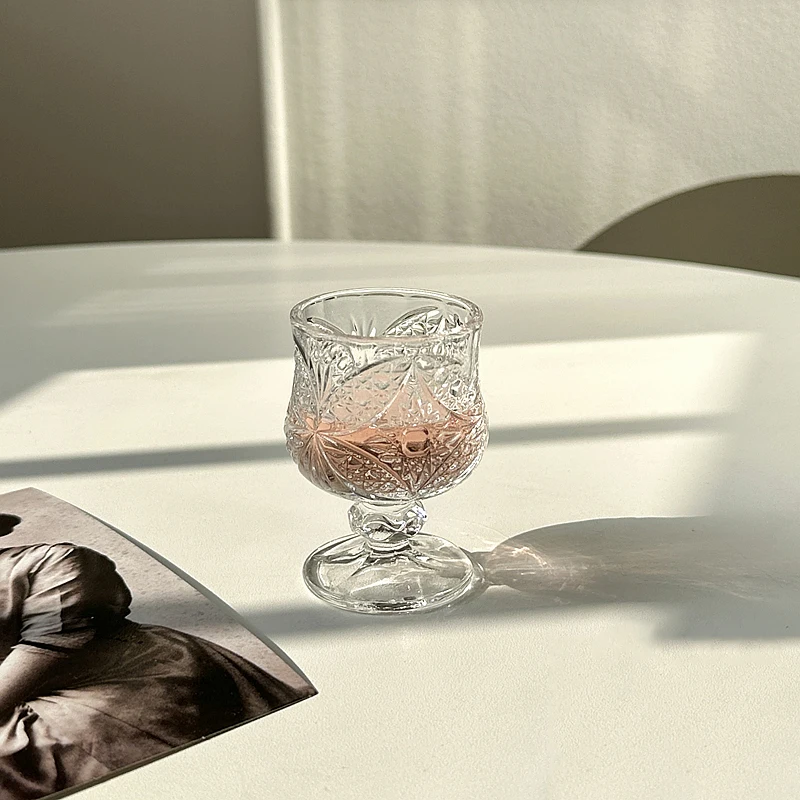 6pcs Creative Wine Glass Set Engraved Cup Mini Cups Butterfly Pattern Cups Drinkware Transparent Home Accessories Wedding Gifts