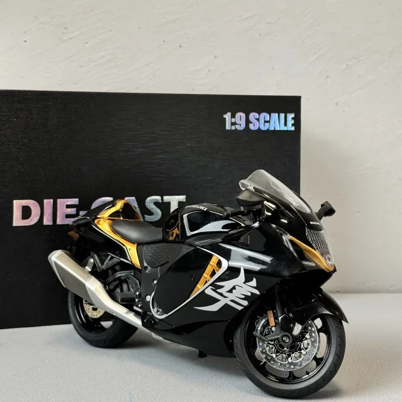 1/9 Suzuki Hayabusa GSX-1300R GSX-1000R Ducati V4S Alloy Motorcycle Model Car Toy Vehicle Collection Off Road AutocycleChristmas