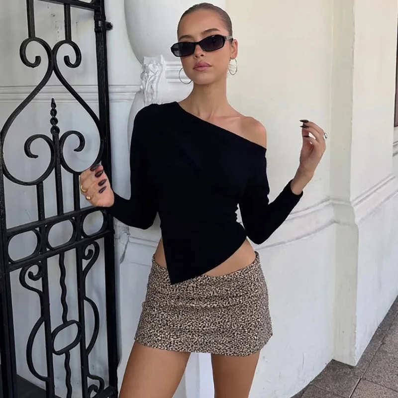 Damen Casual Top Modisches Schlankes Langarm-Pullover-Oberteil Sexy Schulterfreies Plissiertes Party-Top Weibliche Streetwear Überzieh-Oberteil – Detail 31
