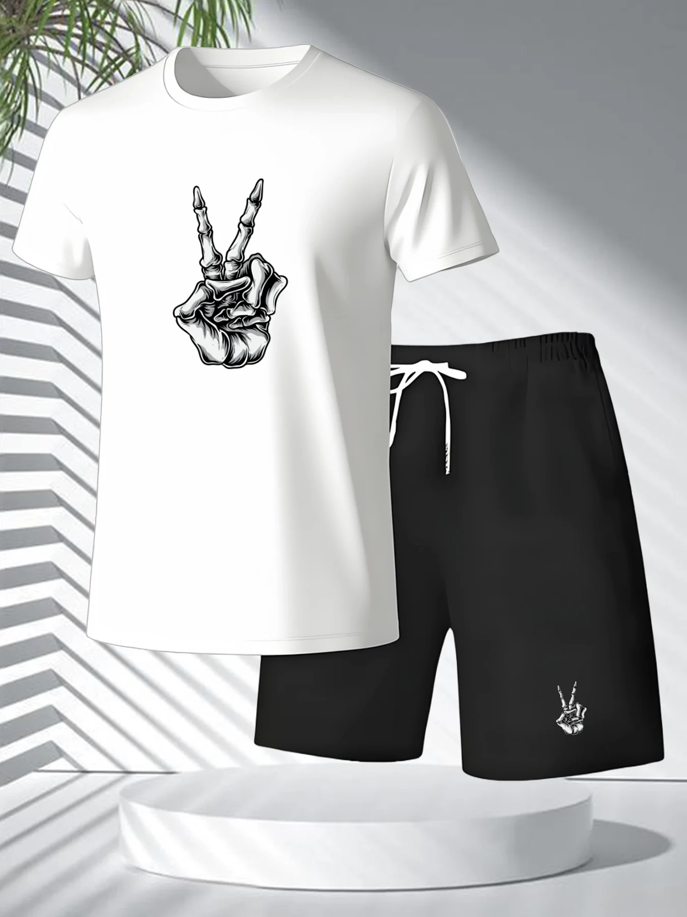 

Men's Summer round Neck T-Shirt And Short Pants Set Casual Breathable Comfortable Daily Wear