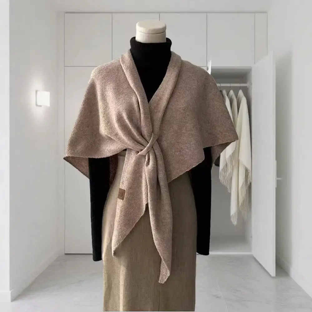 

Autumn and Winter Women's Neck Wrap Knitted Scarf Big Shawl Triangular Shawl Warm Shoulder Women Wool Blended Thickened Scarves