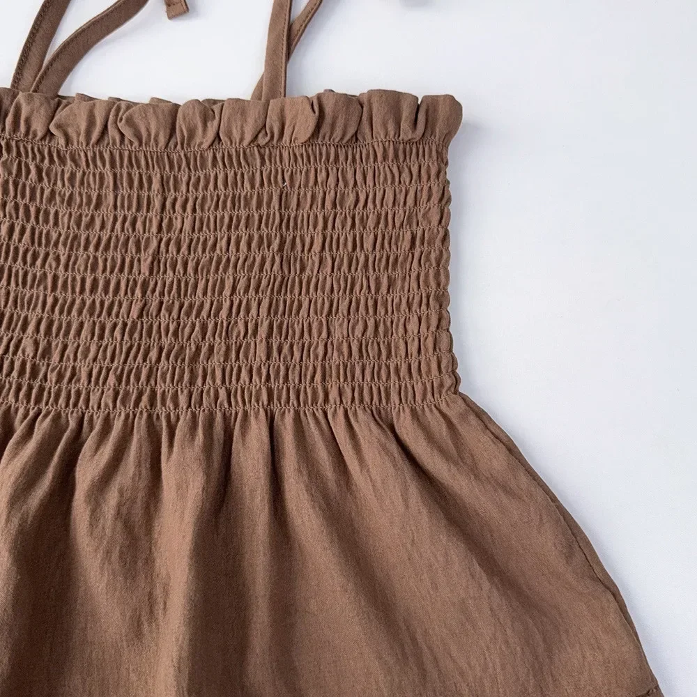 Girls Suit Korean Version Summer Khaki Pleated Camisole Top and Beige Long Pants Two-piece Set 3 To 7 Years Old Kids Daily Wear view 5
