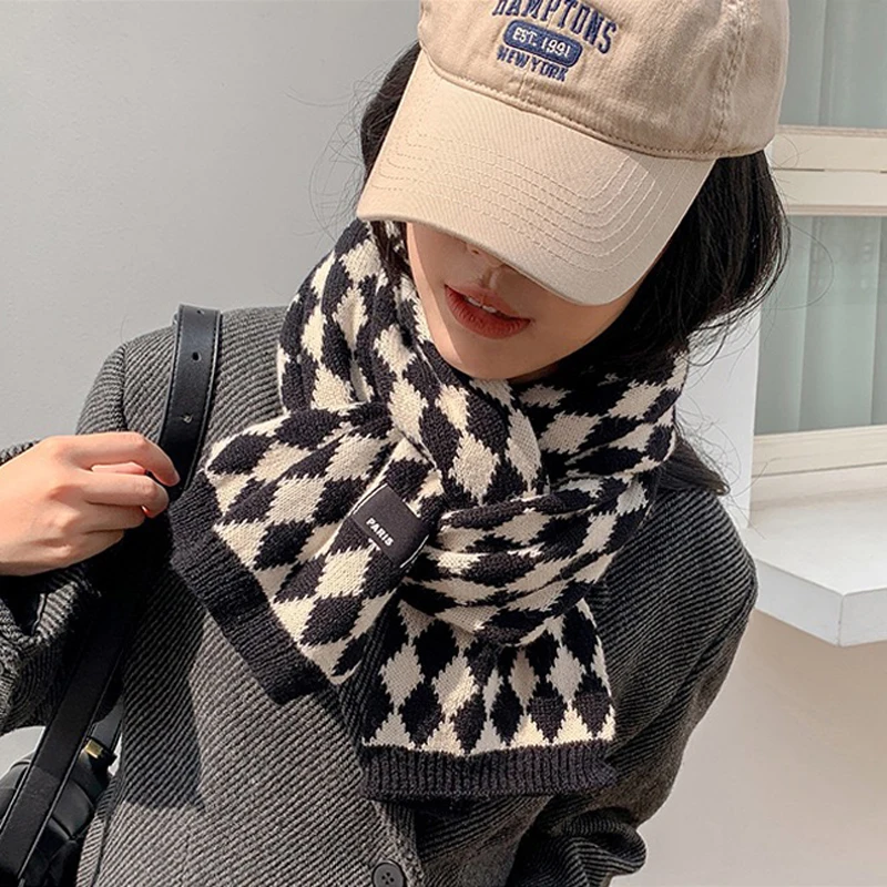 Fashion Classic Diamond Checks Knit Scarf Women Male Students Winter Neckerchief Warm Shawl