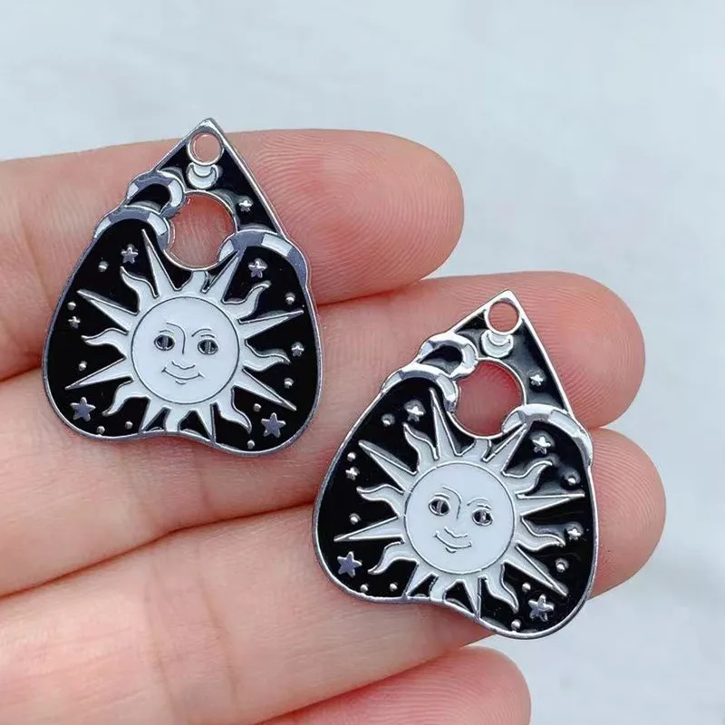 10pcs Witch Ouija Enamel Pendant charm Witch cat Sun Moon Skull  Pendant For Jewelry Making DIY Jewelry Findings Designer Chrams