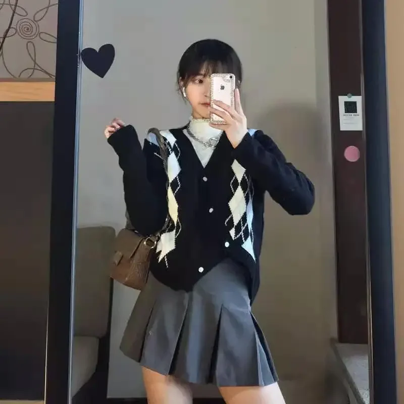 

Кардиган женский дизайнерский свитер Новое поступление осенний студенческий корейский стиль вязаный аргайл тонкий мягкий модный сексуальный костюм в стиле Харадзюку