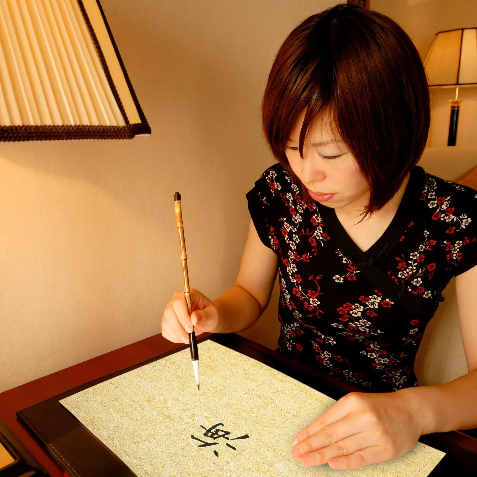 

140 Sheets Chinese Calligraphy Paper Professional Rice Paper Thickened Durable for Calligraphy Practice Writing Chinese