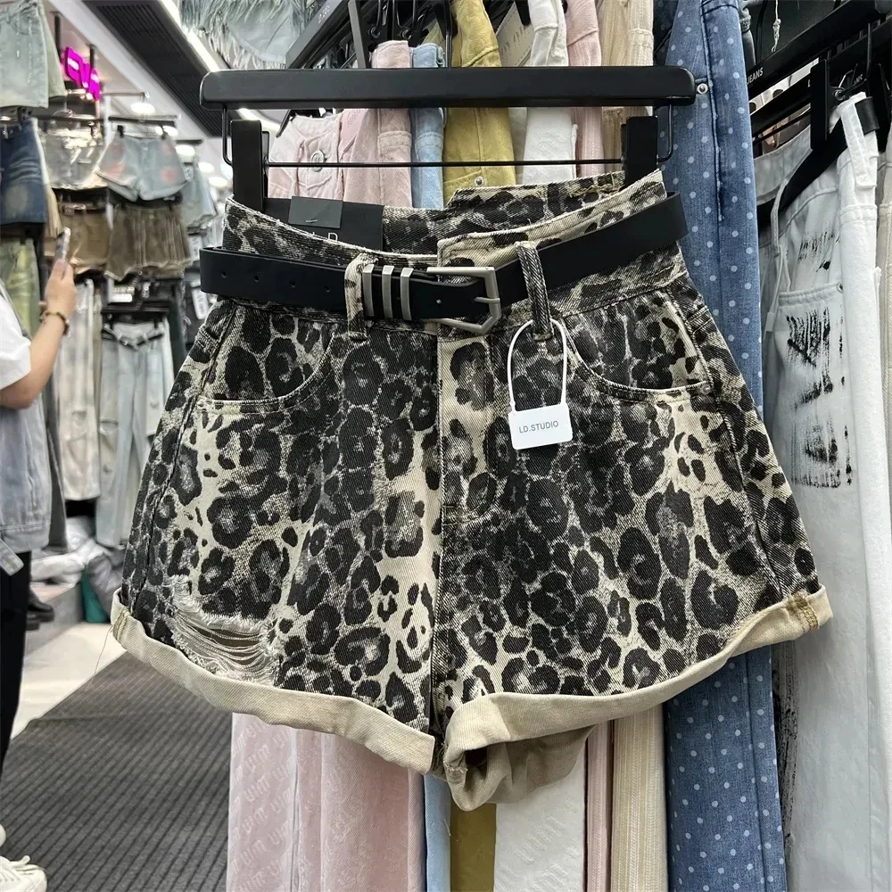 Vintage Broken Holes American-style Denim Shorts Womens Casual High Waist Sexy Leopard Print Female Summer Baggy Wide-legged Hot