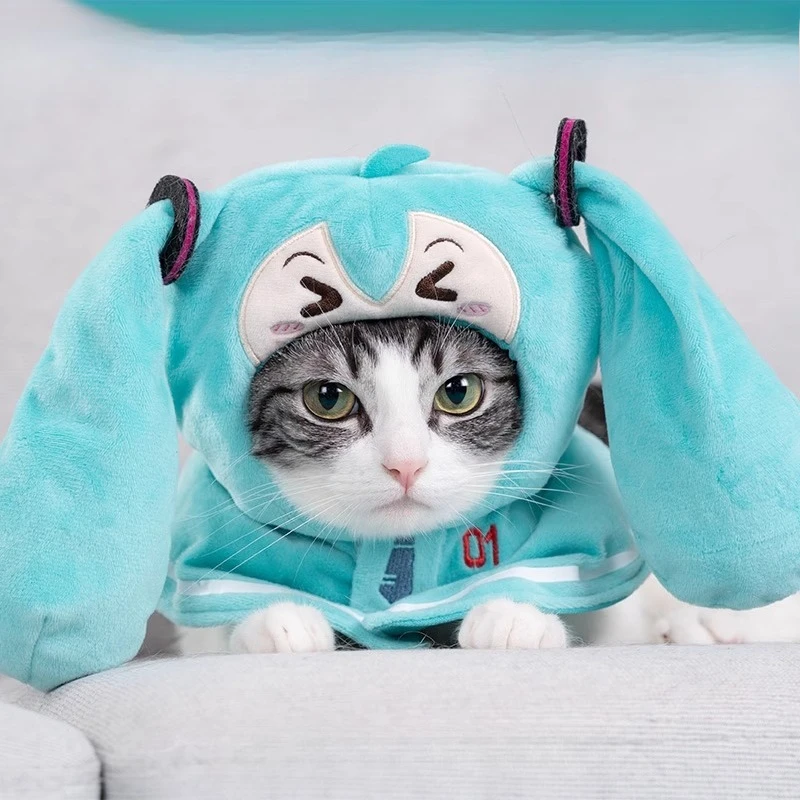 

Новинка 2024 года, аниме Хацунэ Мику, плащ для косплея, Kawaii Q версия, мини-универсальная одежда для домашних животных, кошек и собак, реквизит, подарки