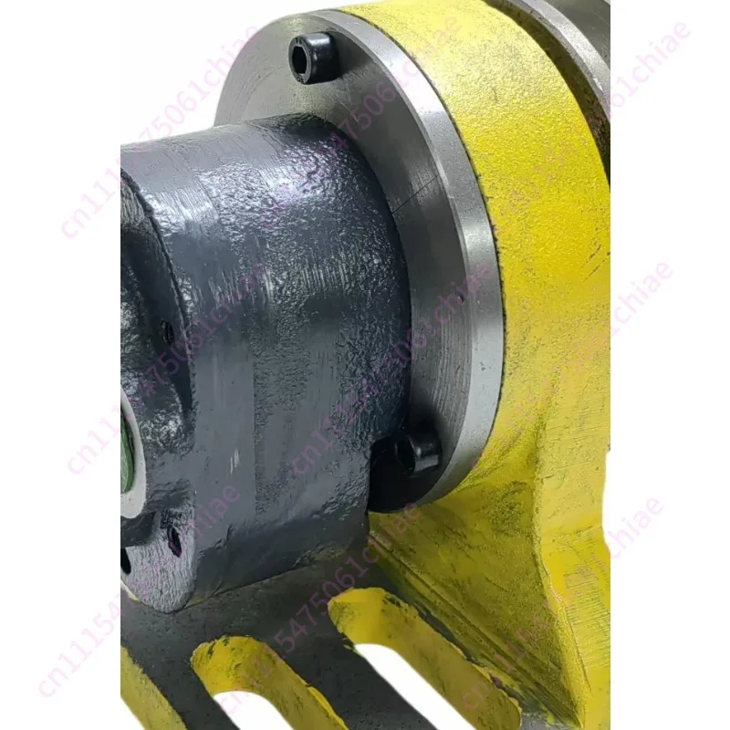 Shenyang Anyang Machine Tool CW6163B CW6180B Oil Pump Assembly CB-B6F Oil Pump Pulley Bracket