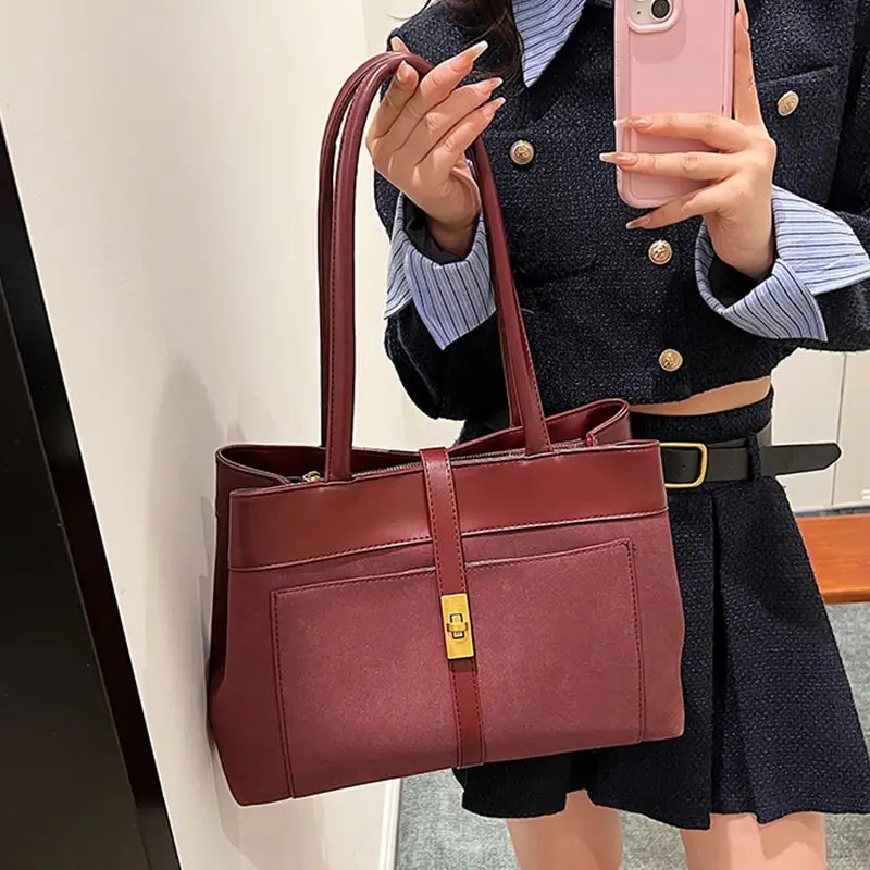 

Матовая замшевая сумка-тоут в стиле ретро с пряжкой, женская кожаная сумка на плечо большой вместимости, женская роскошная однотонная сумка для подмышек