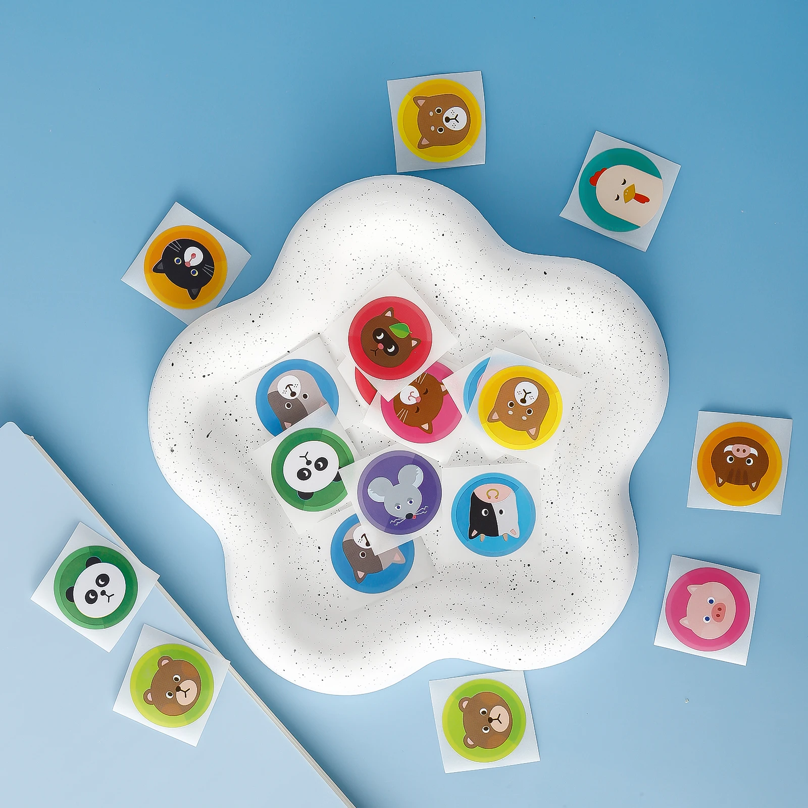 

Cartoon Animal Stickers, Cute Handbook Material Stickers, Student Reward Stickers, Self-Adhesive Labels, Sealing Stickers