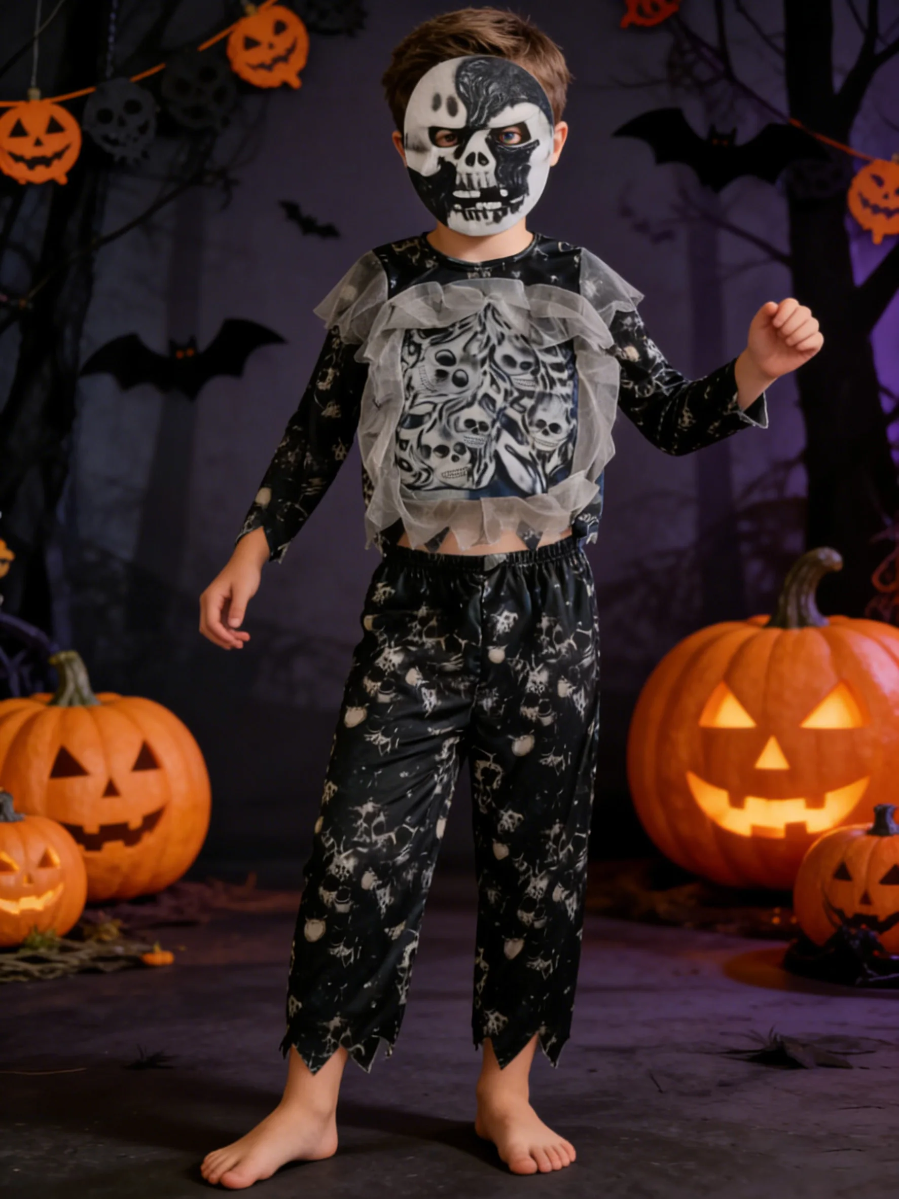 

Boys' Skull Costume Set: 1 Printed Skull-Patterned Top + 1 Printed Skull-Patterned Pants + 1 Headgear; Vivid and Realistic Skull Print, Multiple Skulls That Resemble Tiny Ghosts, with Dark Eyes, Super Atmospheric, Perfect for Boys' Halloween and Various C