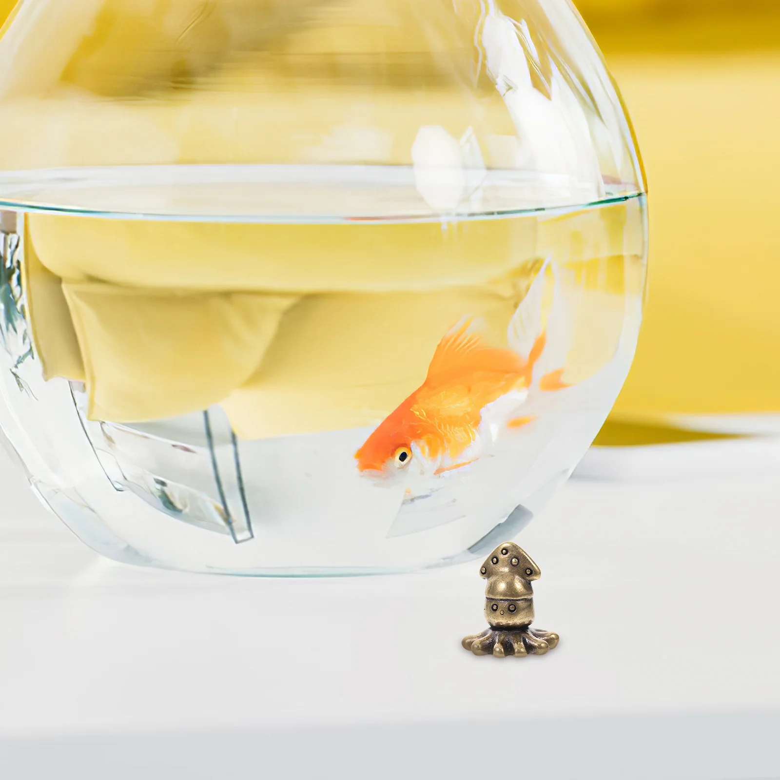 

Small Cuttlefish Decoration Brass Miniature Statue Exquisite Design Aquarium Desktop Home Decor Ocean Animal Ornament Fish Tank