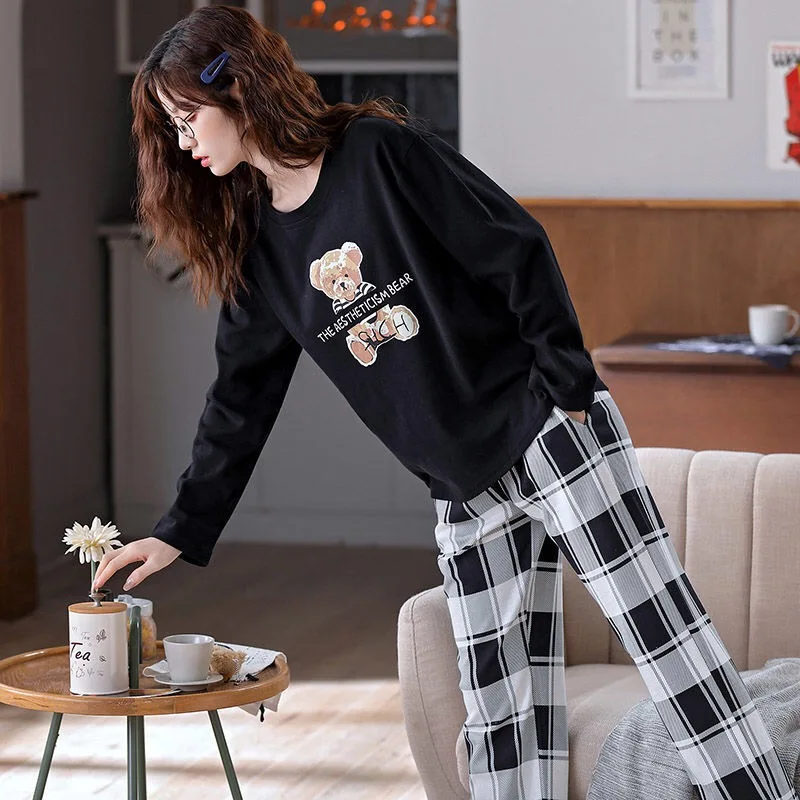 

Осенне-зимняя женская ночная рубашка, клетчатые брюки с длинными рукавами и героями мультфильмов, студенческая одежда для сна, домашняя одежда, комплект из двух предметов, пижамы, домашняя одежда