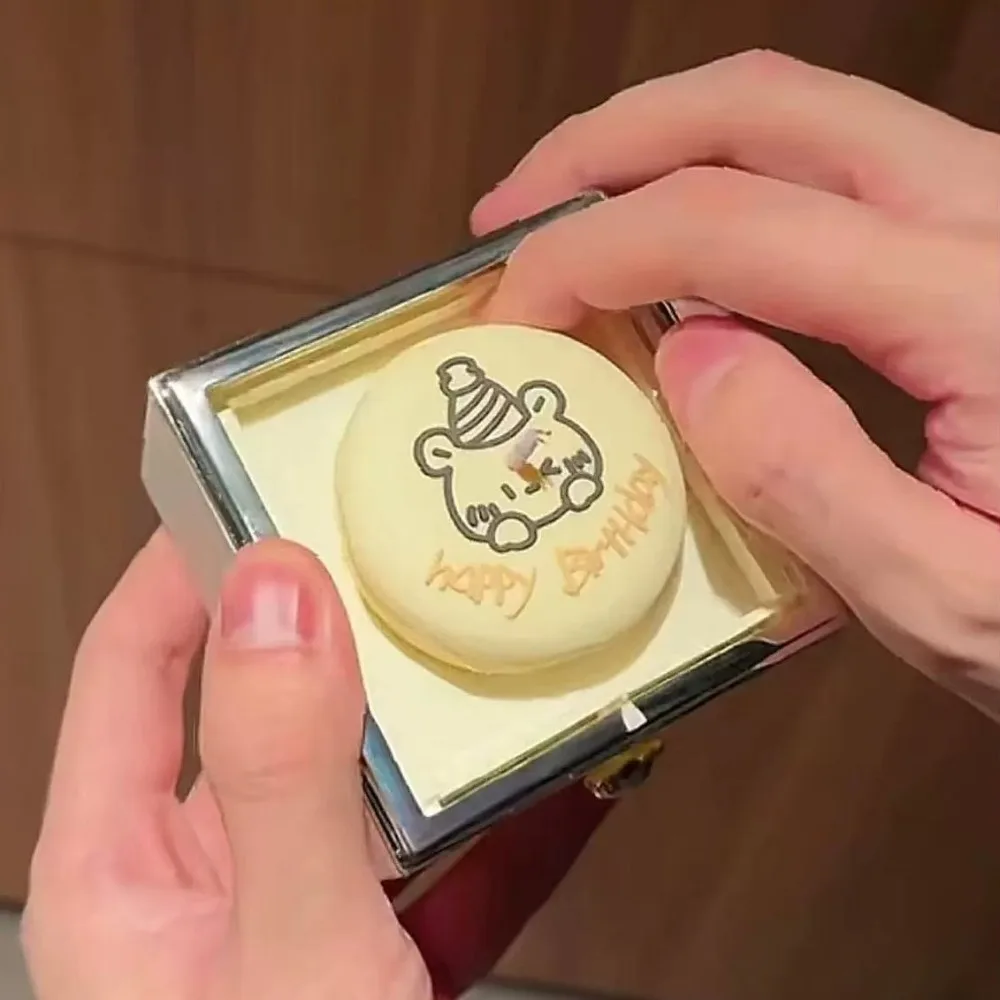 

Valentine Bear Flip Ring Box Ring Display Storage Box Mini Cake Gift Boxes Jewelry Girlfriend Gift Birthday Gift Packaging Box