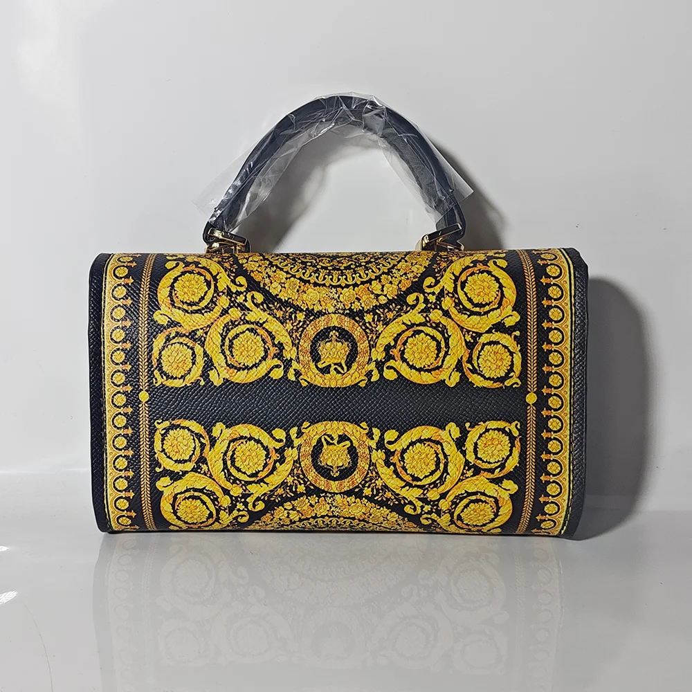 Handbag mobile phone bag messenger bag square portable messenger bag chain mini pattern diamond