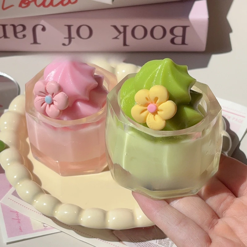 

Цельный кавайный клубничный молочный коктейль, чашка для чая с молоком, мягкая TPR детская игрушка, имитация десерта, влажные игрушки, подарок для девочки