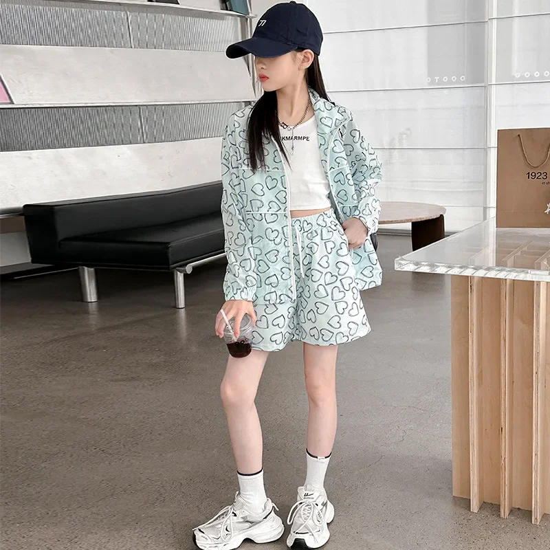 

Girls Set Love Print Sunscreen Teenage Children Clothes Fashion Outerwear Shorts Two-piece Summer Thin Kids Outfits 4-14 Years