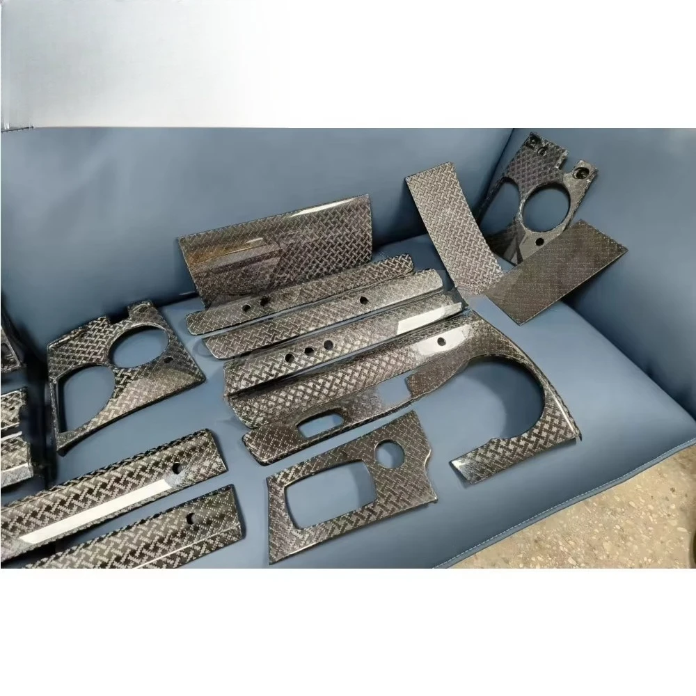 High Quality New Style Carbon Fiber Interior Accessories Kit Fit for Ghost