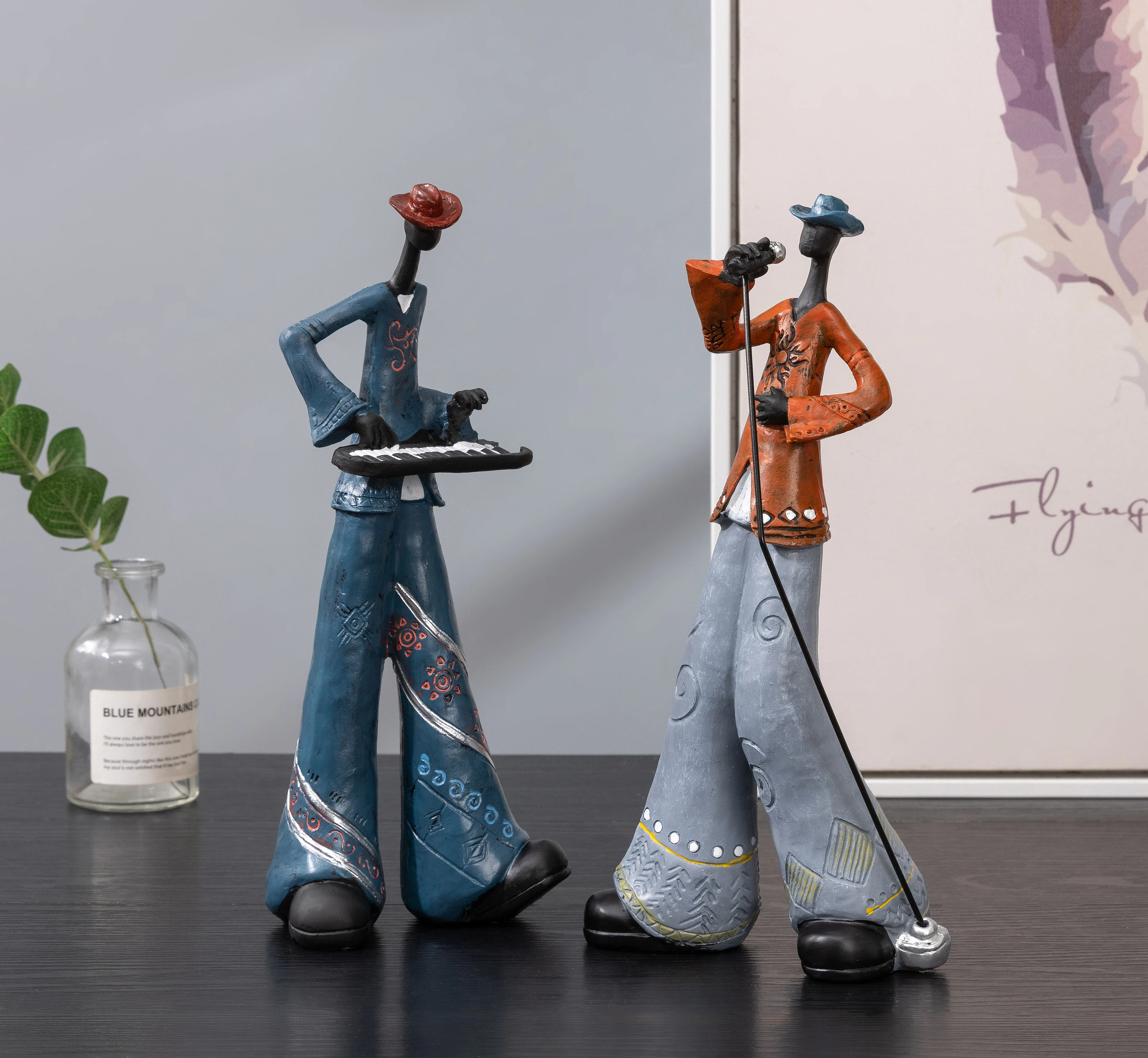 1 resin band statue, creative instrument model sculpture, Nordic style home decoration for living room, porch, and study