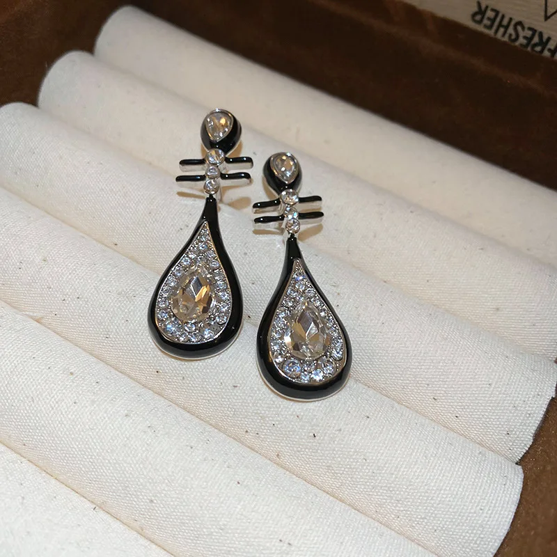 Silver needle bamboo joint fan earrings fashionable water drop butterfly earrings retro versatile women