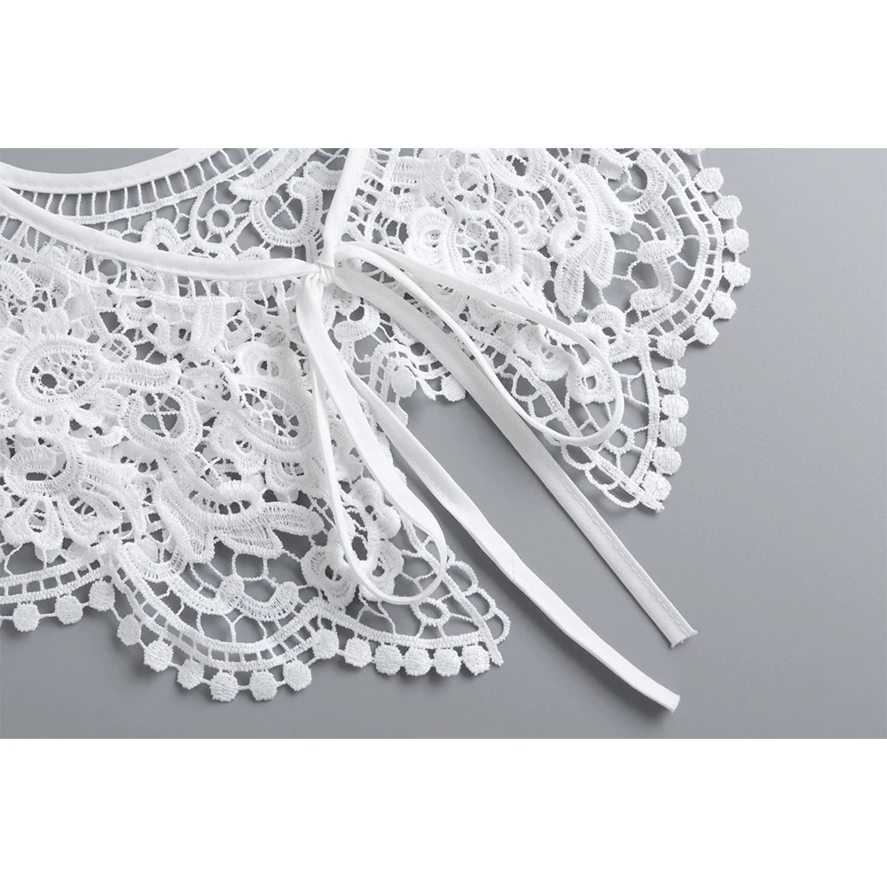 الياقات الدانتيل وهمية امرأة انفصال الجبهة التعادل الياقة البيضاء 2025 الشتاء سترة الملحقات القابلة للإزالة وهمية الرقبة القطبية نصف قميص