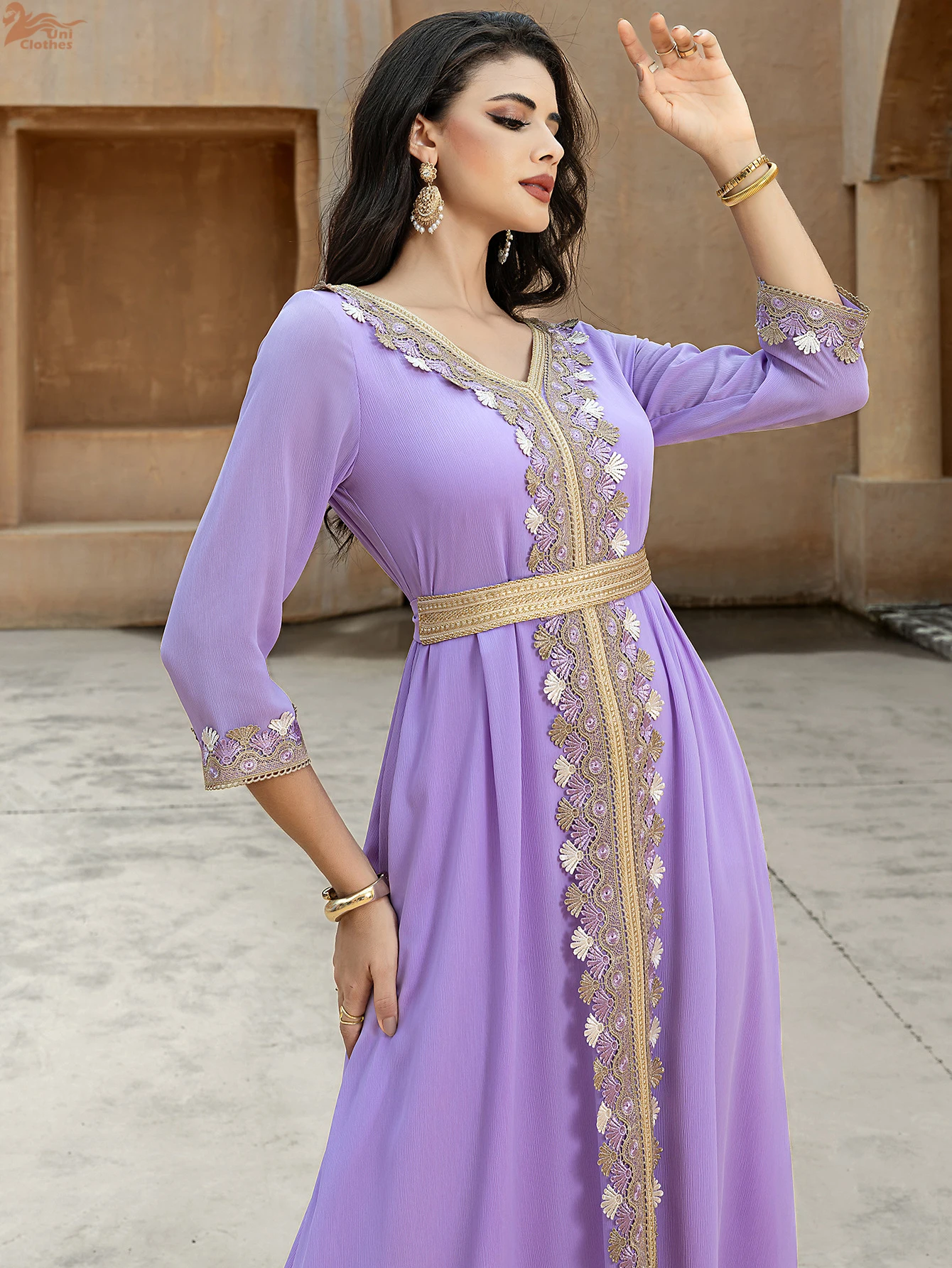 유니 라마단 두바이 레이스 테이프 아바야 무슬림 자카드 카프탄 벨트 포함 모로코 V넥 무슬림 우아한 여성 이브닝 드레스