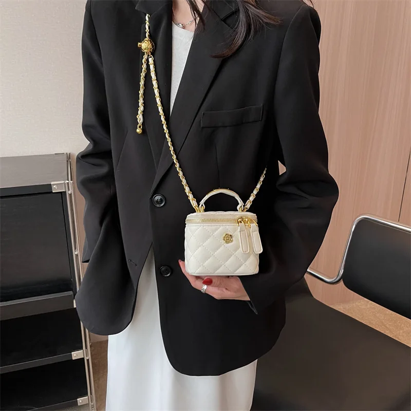 Chain mini small bag female 2024 new fashion Ringer cross body bag spring and summer texture hand bag