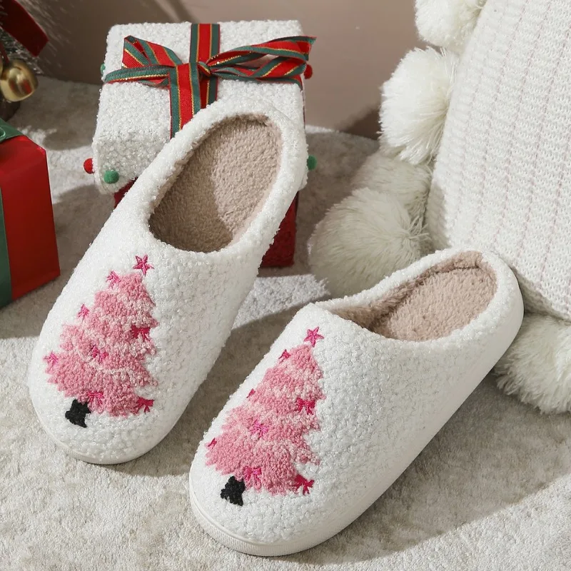 カップル向けの、かわいらしいデザインの綿素材のスリッパ。厚手で暖かく、ふわふわとした肌触りで、滑りにくい室内用シューズ。男性にも女性にも快適な、寝室で履くのに最適な靴。