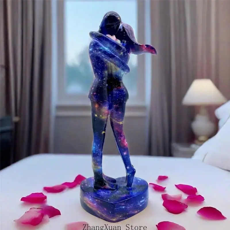 Liebhaber umarmt Statue künstlerische Harz Kuss Paar Skulptur mit Basis Home Desktop Dekoration Geschenk für Hochzeitstag 3XUF – Detail 5