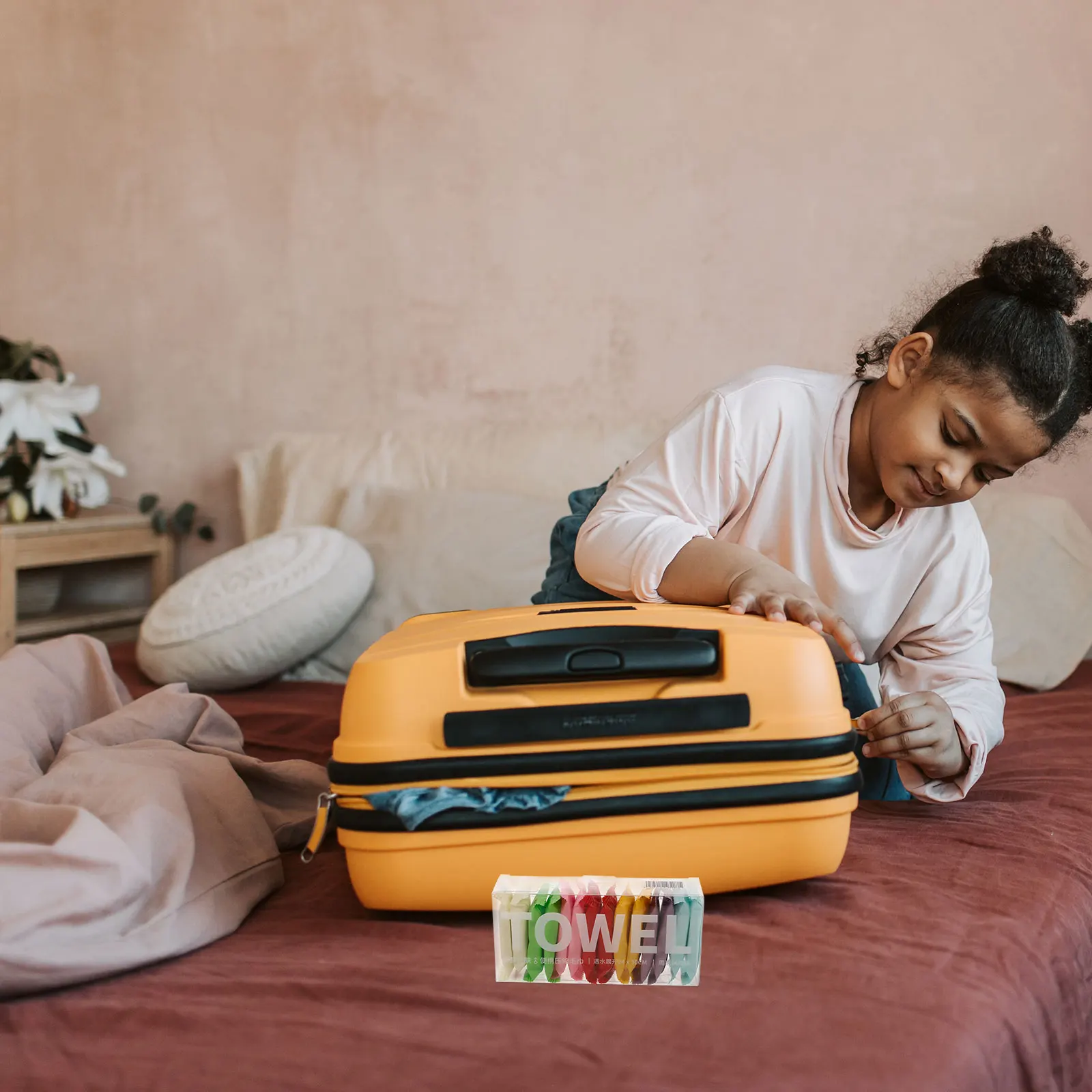 

70pcs Portable Compressed Towel Tablets for Travel Camping Hiking Soft Disposable Cotton Face Towels Mini Water Absorbent Camper