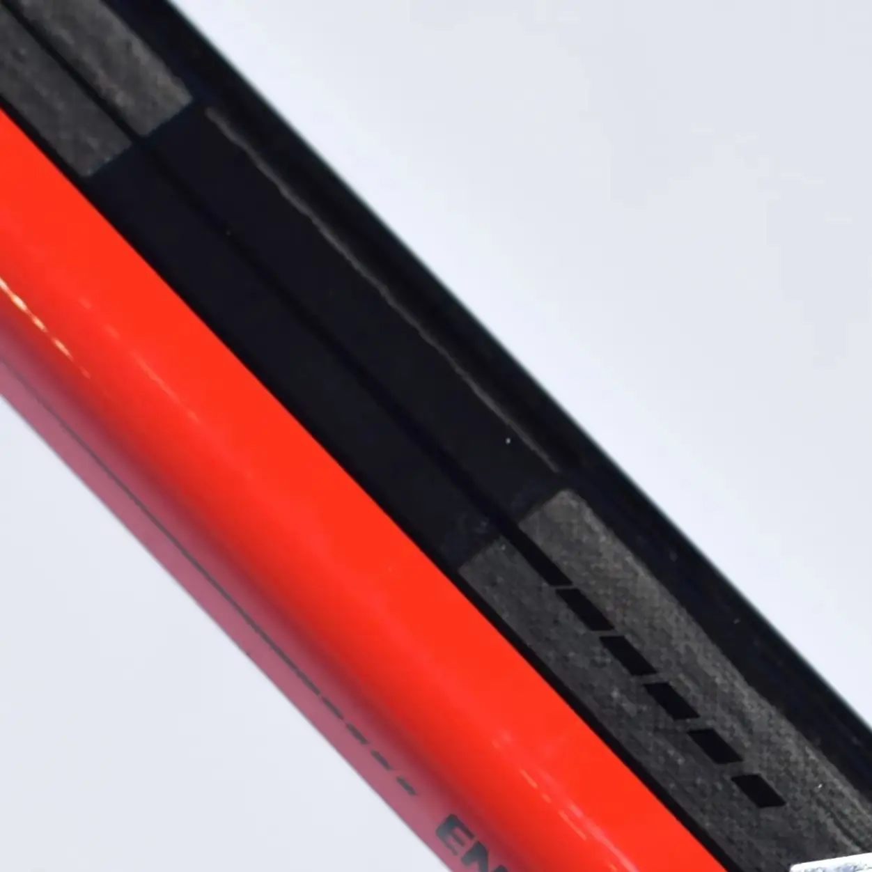 2-Pack SR Hyper1 Ice Hockey Sticks Lightweight High Performance Carbon Fiber Tape Free Shipping