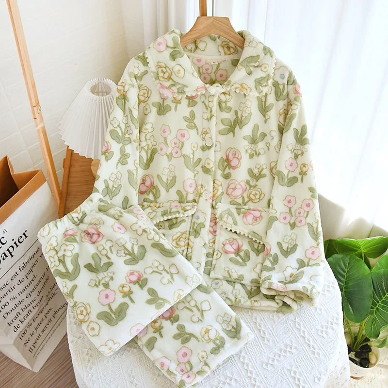 2024 New Winter Thickened Women\'s Pajama Set Flannel Long sleeved Pants Two Piece Set Simple Little Flower Cute Home Fury