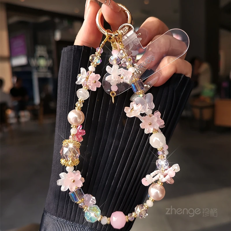 

Light Luxury Girl's Heart Flower Butterfly Phone Chain, Exquisite Wrist Bead Pendant, High-end Anti Throw Lifting Chain