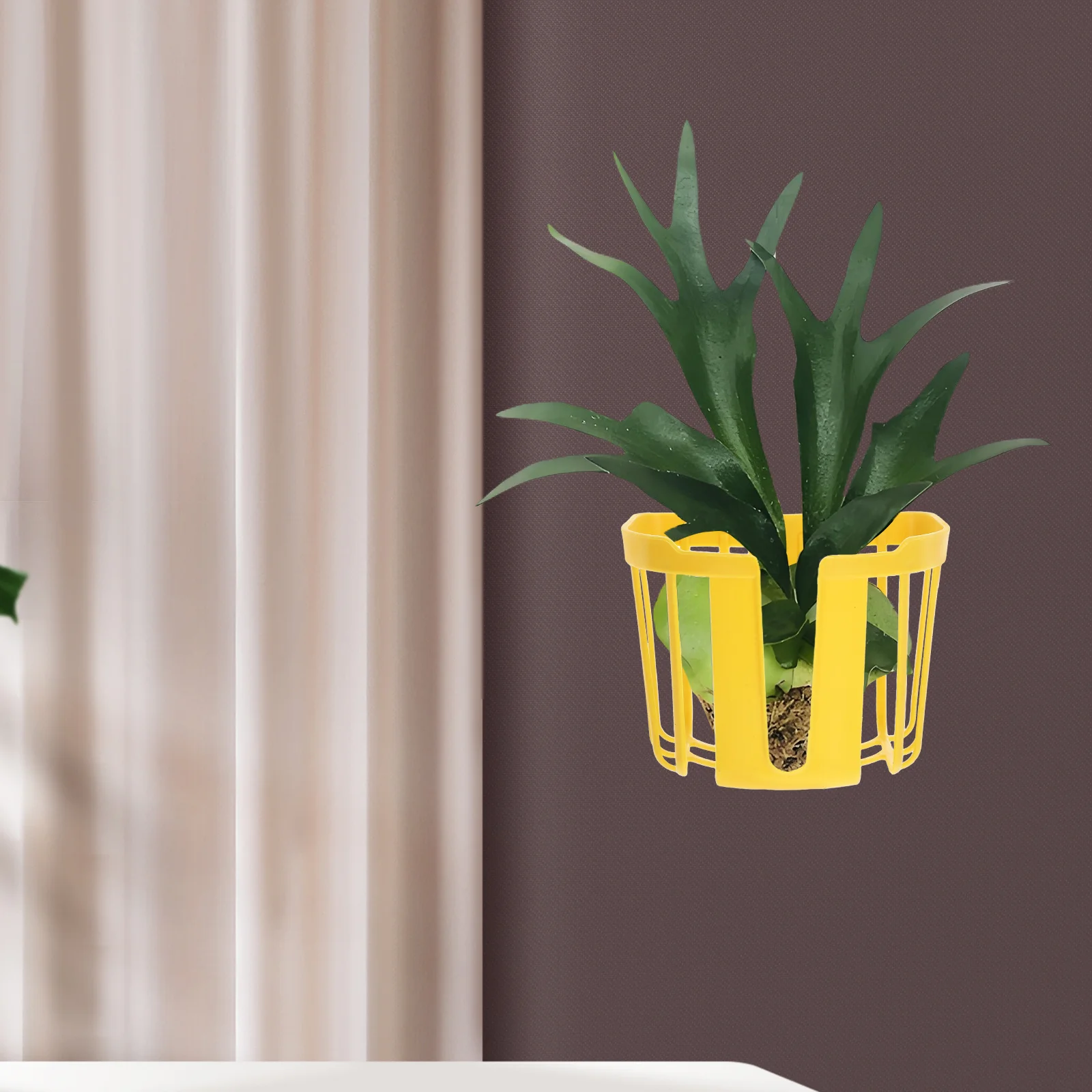 8 قطعة سلال نبات السرخس المثبتة على الحائط لحديقة الشرفة داخلي في الهواء الطلق توفير المساحة معلقة أواني الزهور سياج درابزين بلاستيكي