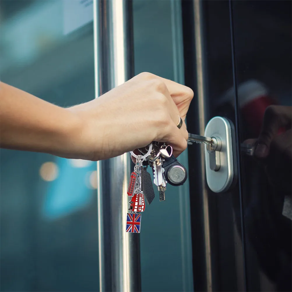 2Pcs Uk Keychains Souvenir British Flag Style for Travel Car Keys Handbag Accessories Holiday Souvenirs London Gifts